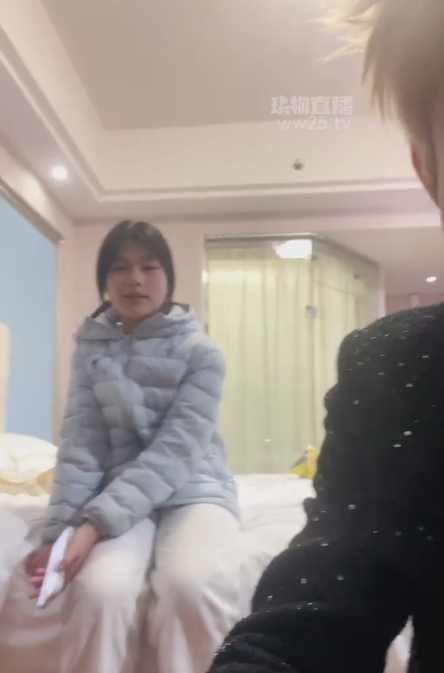 双子酒吧街偶遇极品素人学妹 酒精催化下在酒店大床疯狂开发-赴安博客网
